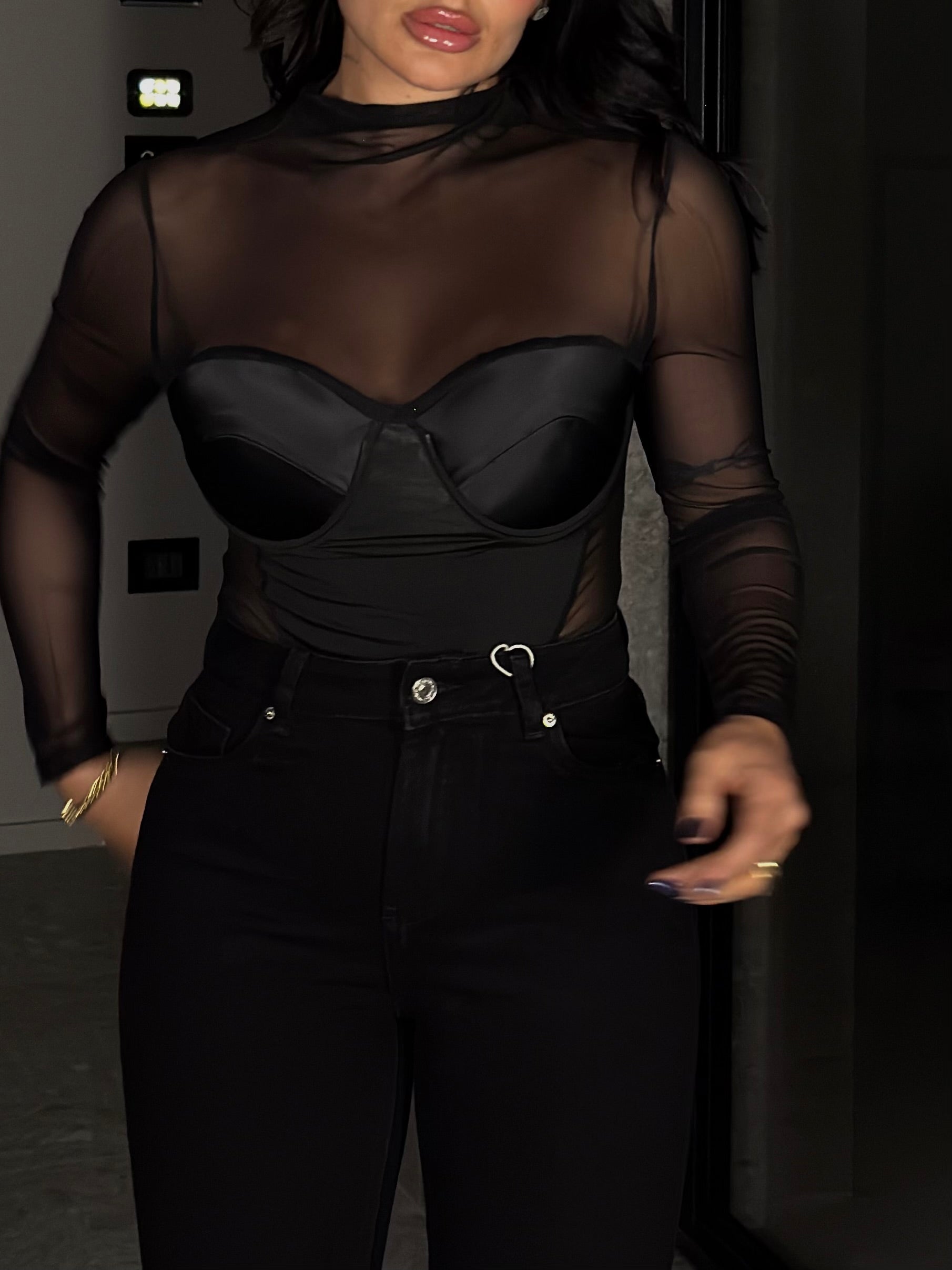 BODY NIKA