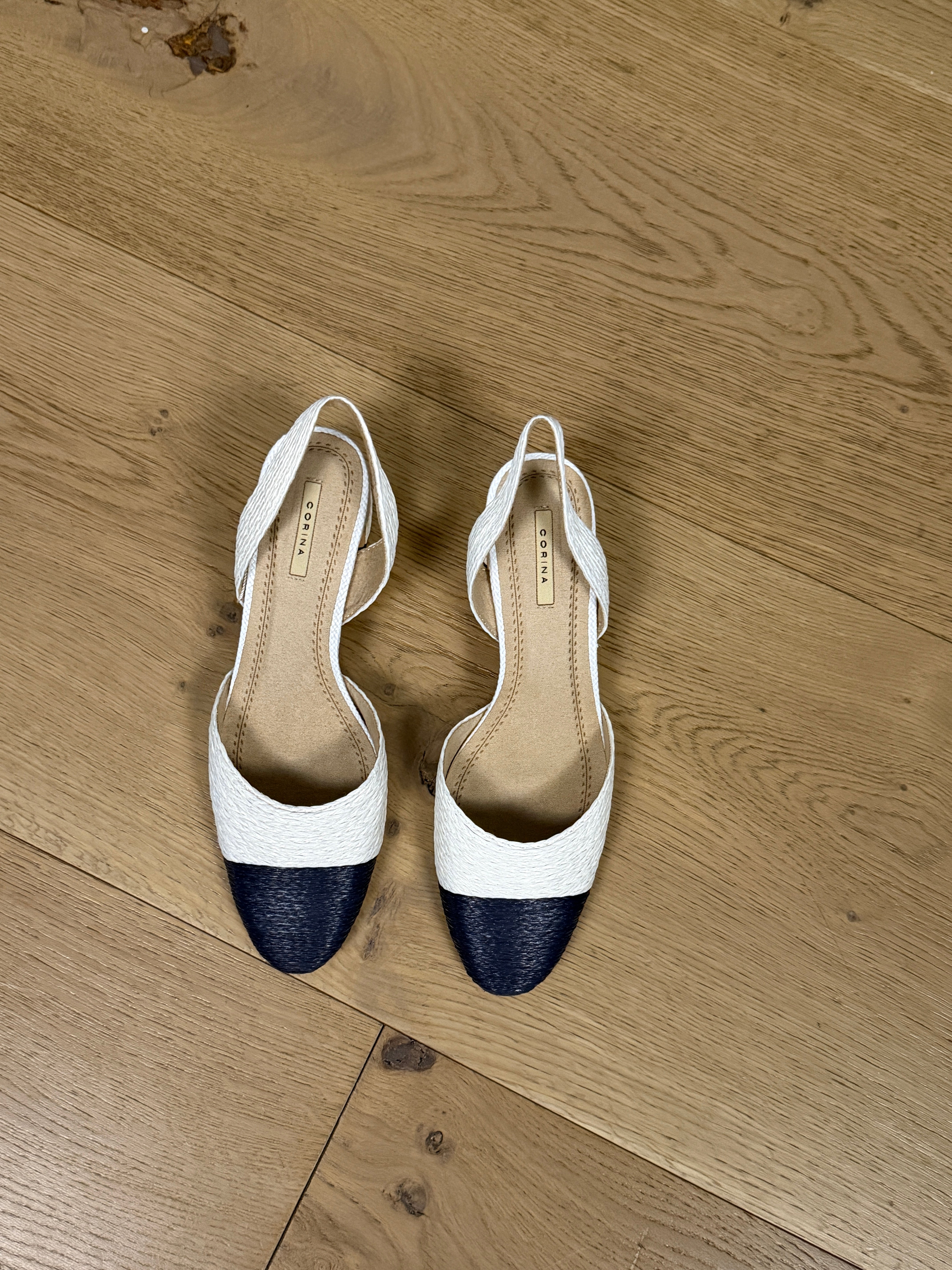 SLINGBACK CORINA