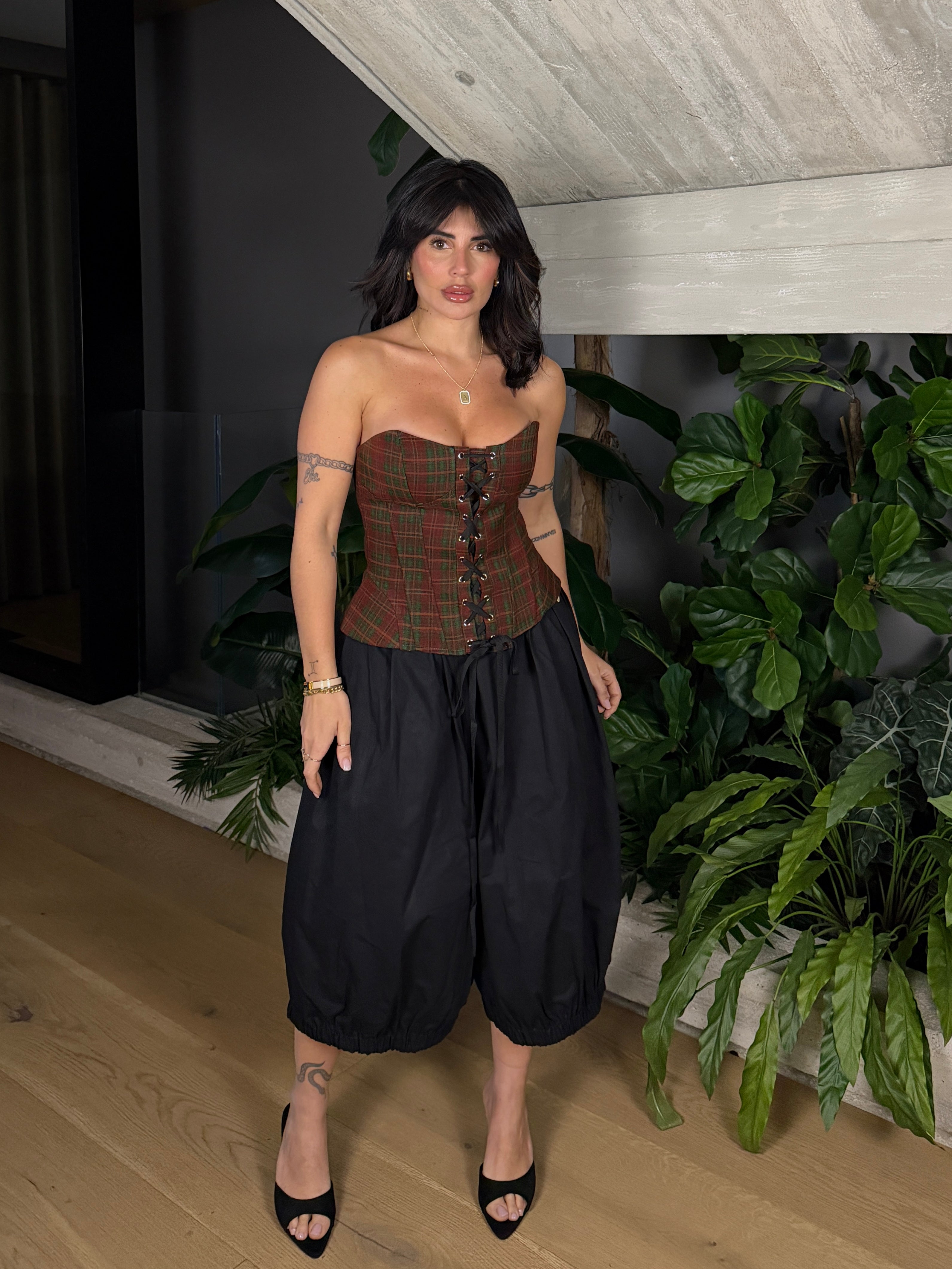 MAXI BERMUDA LONDON