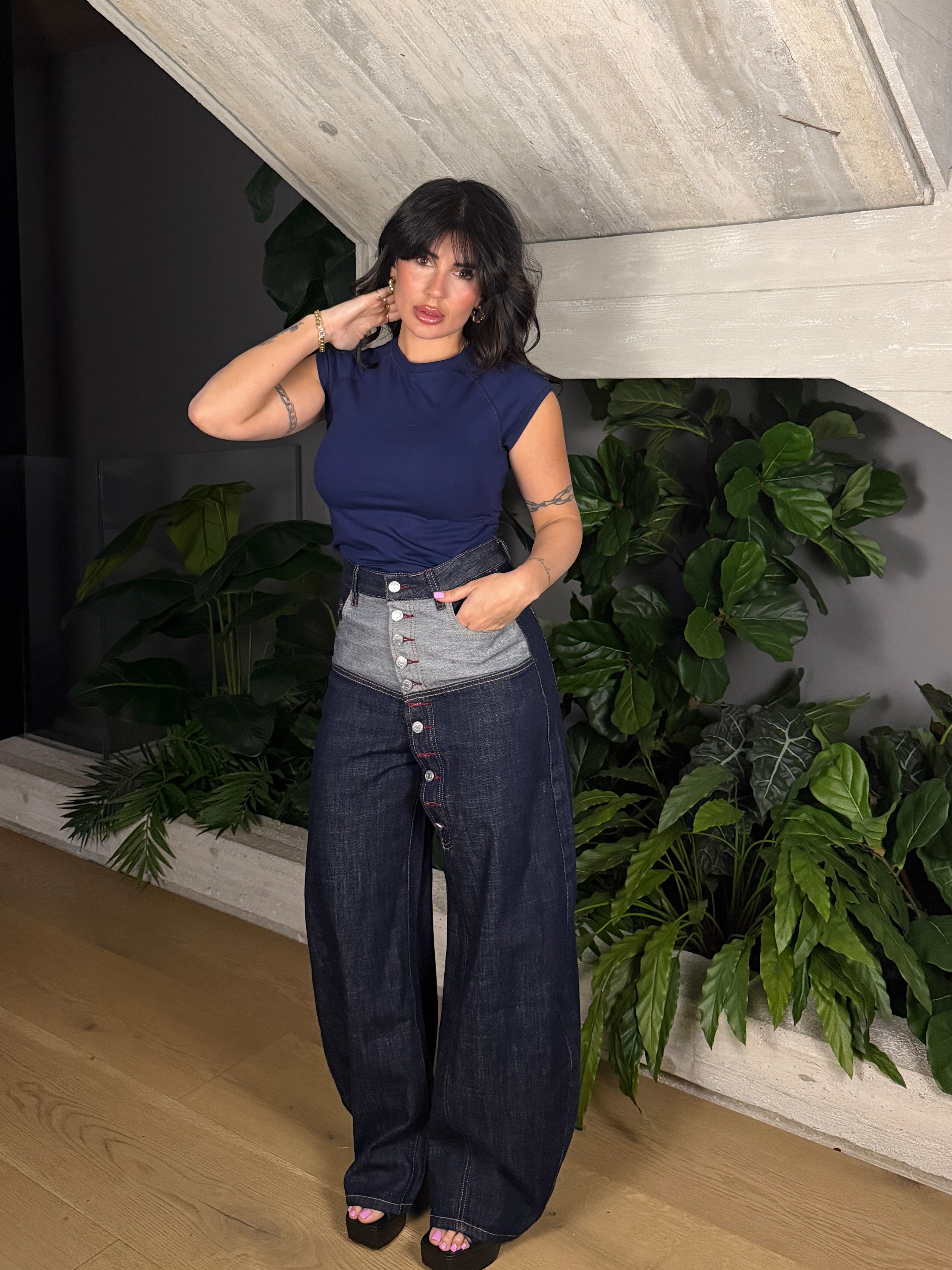 JEANS STUDIOS CON BOTTONI