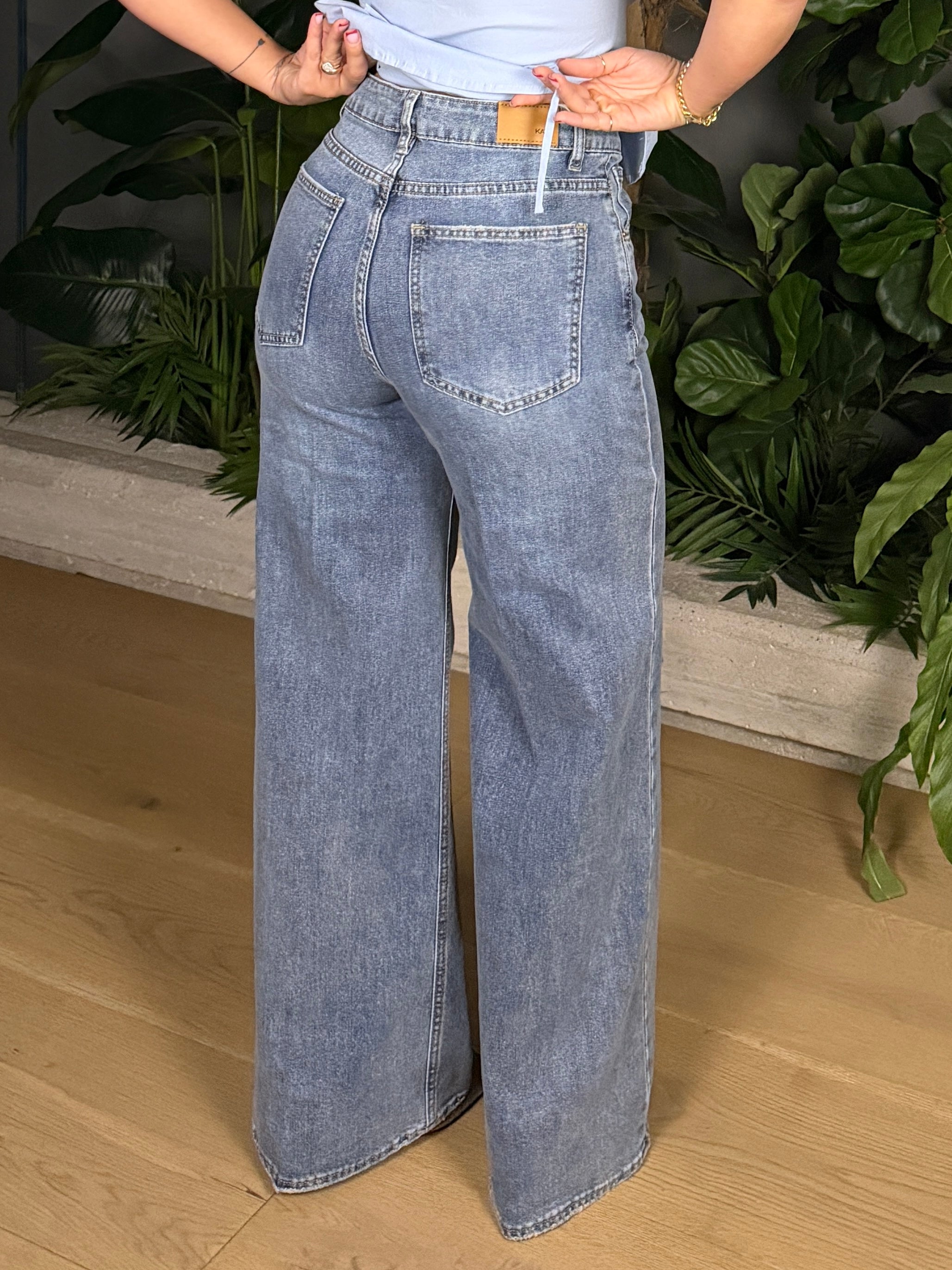 JEANS SUPER PUSHUP FLOW