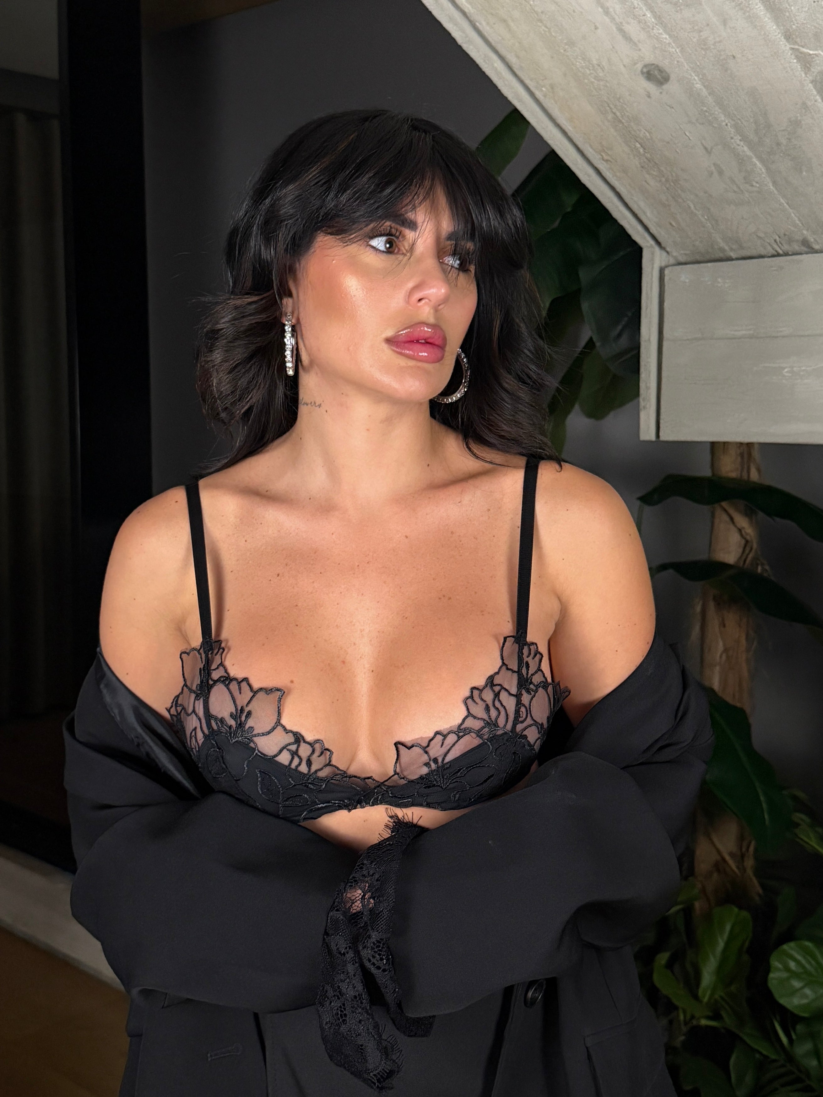 BRALETTE FLOWER BALCK