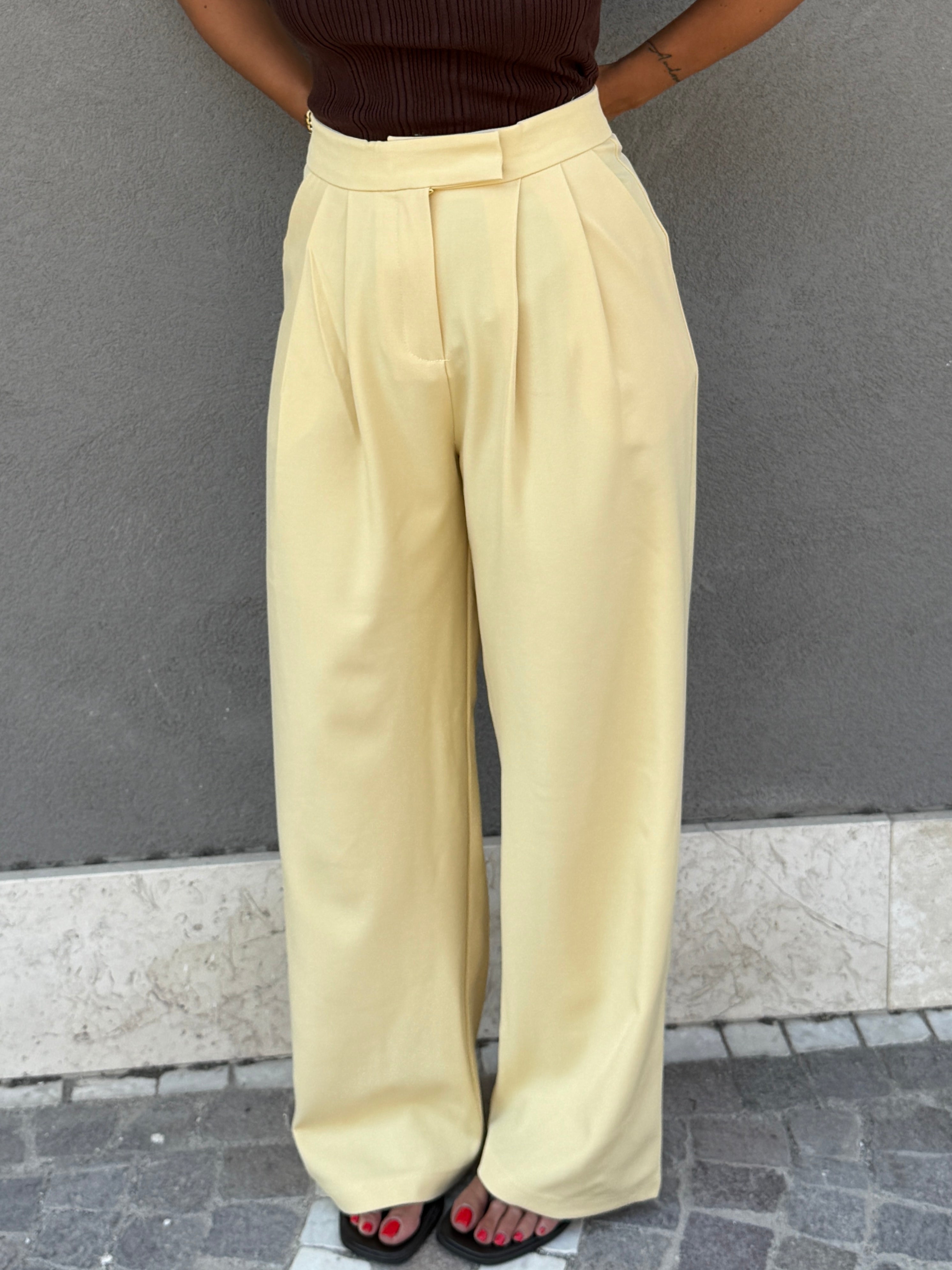 Pantalone Con Pence
