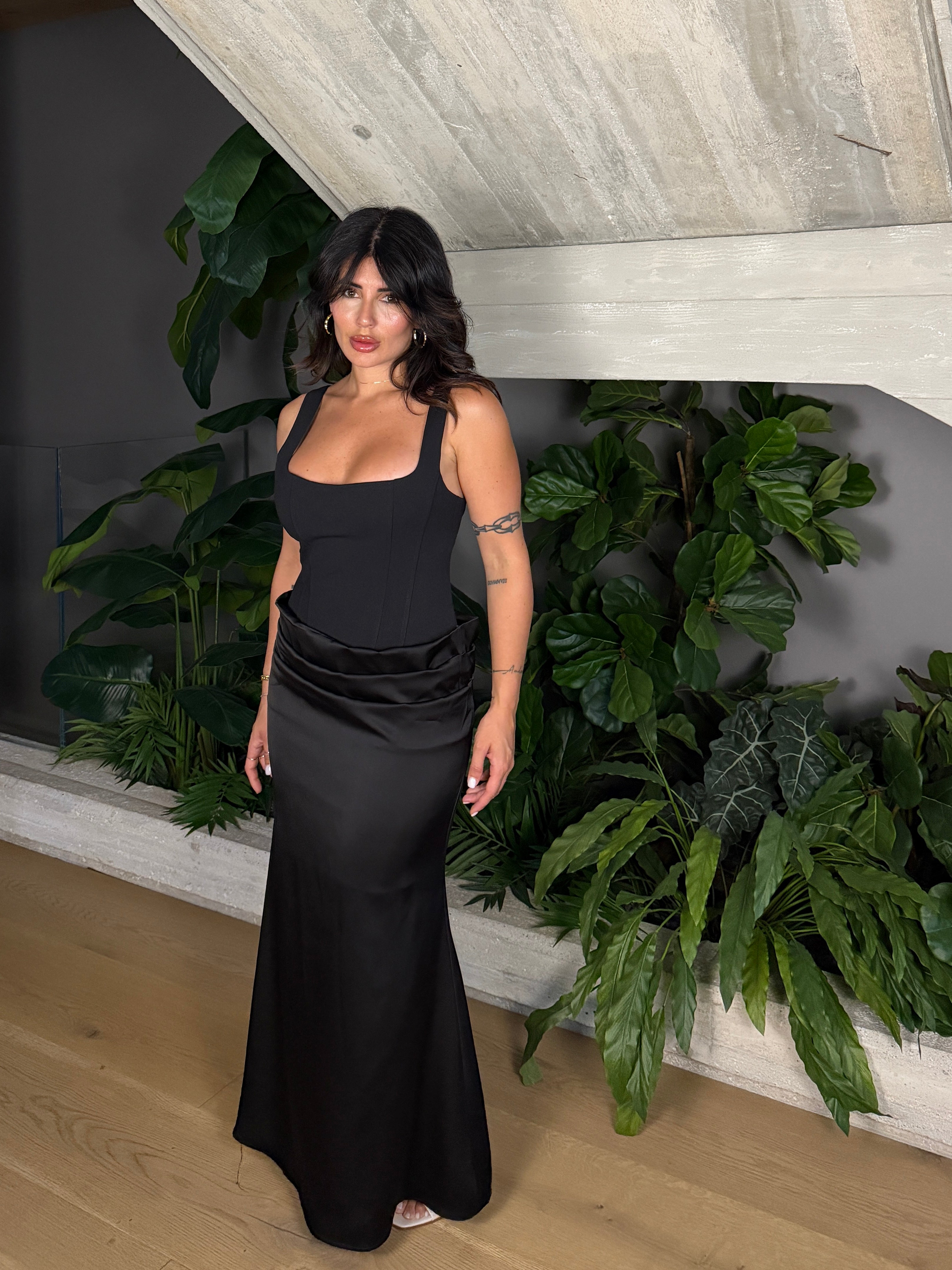 LONG DRESS VILLAS