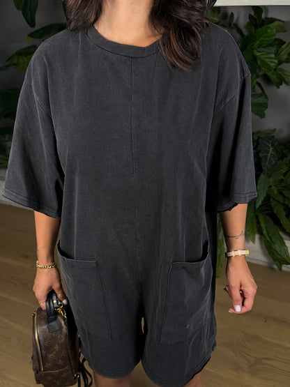 TUTINA OVER GREY