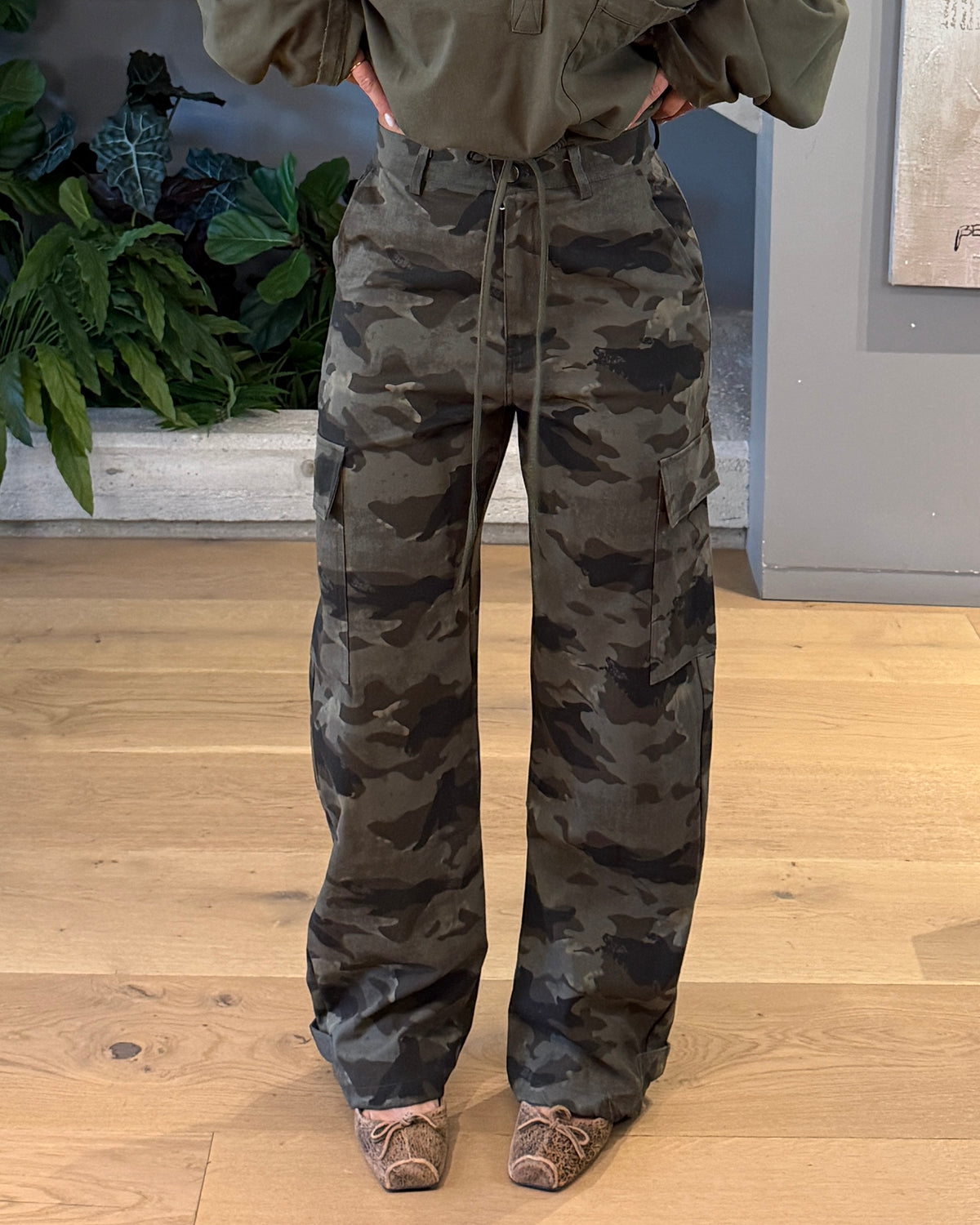 CARGO HUNTER