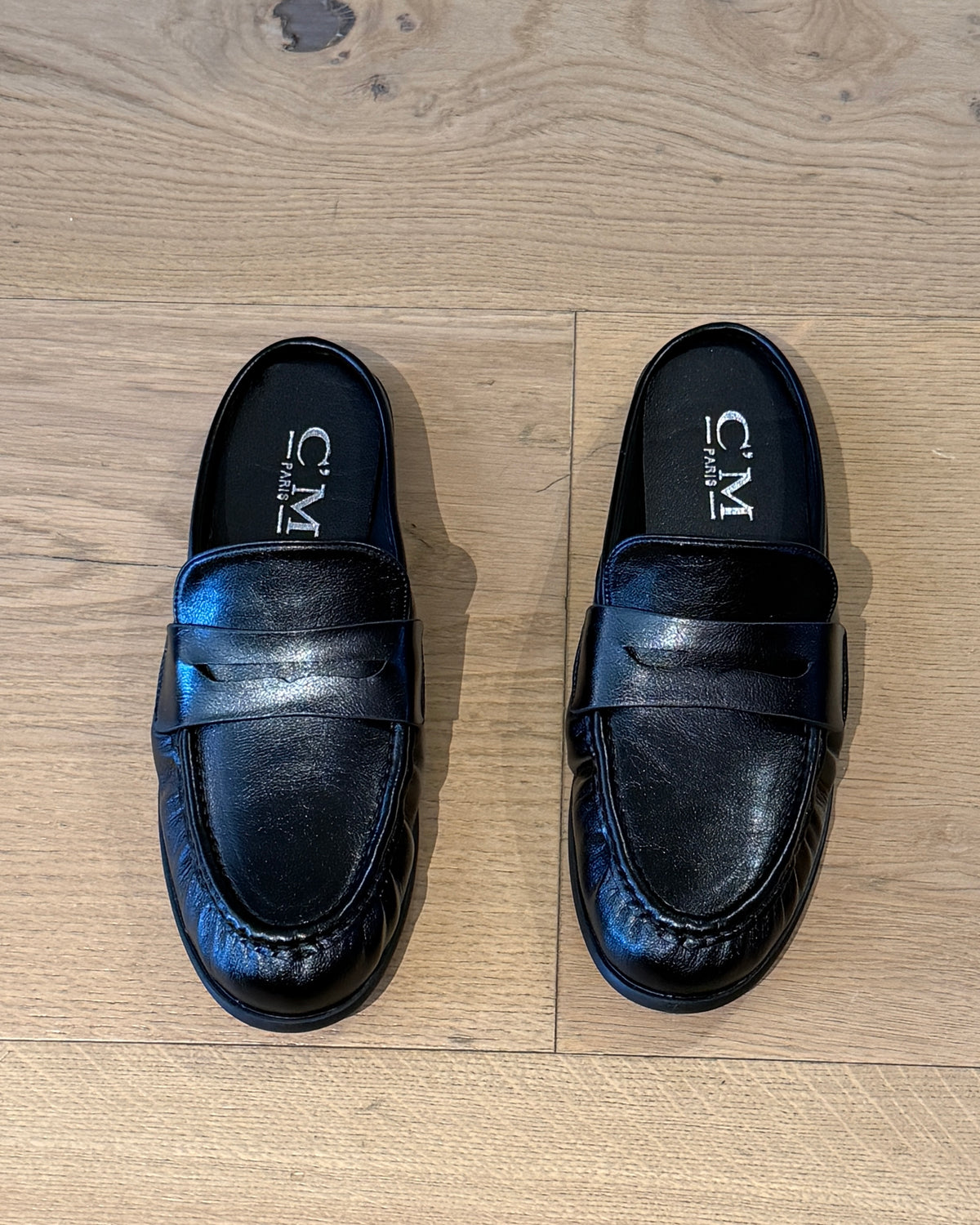 MULES NEW BLACK