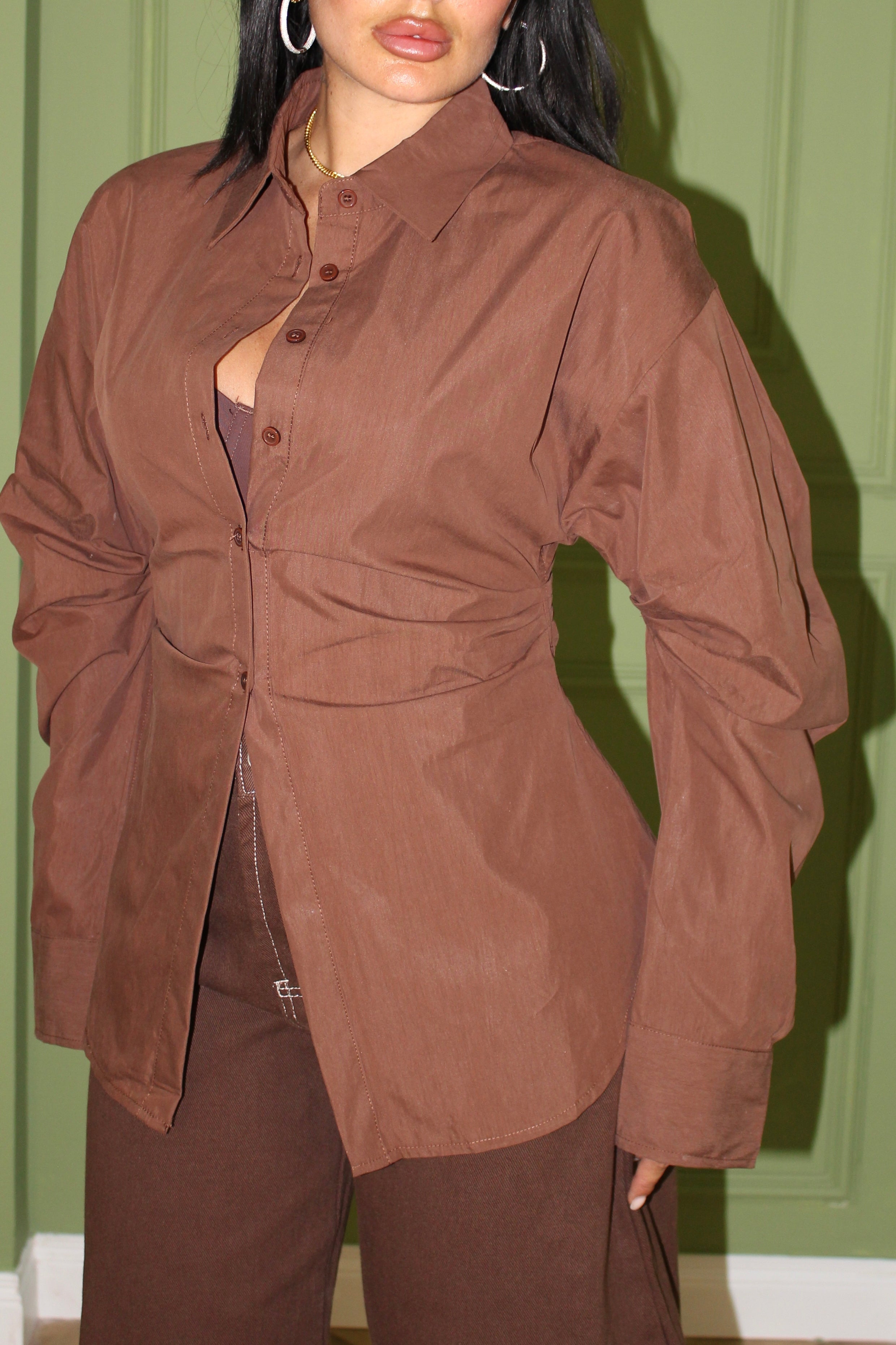 CAMICIA SFIANCATA BROWN