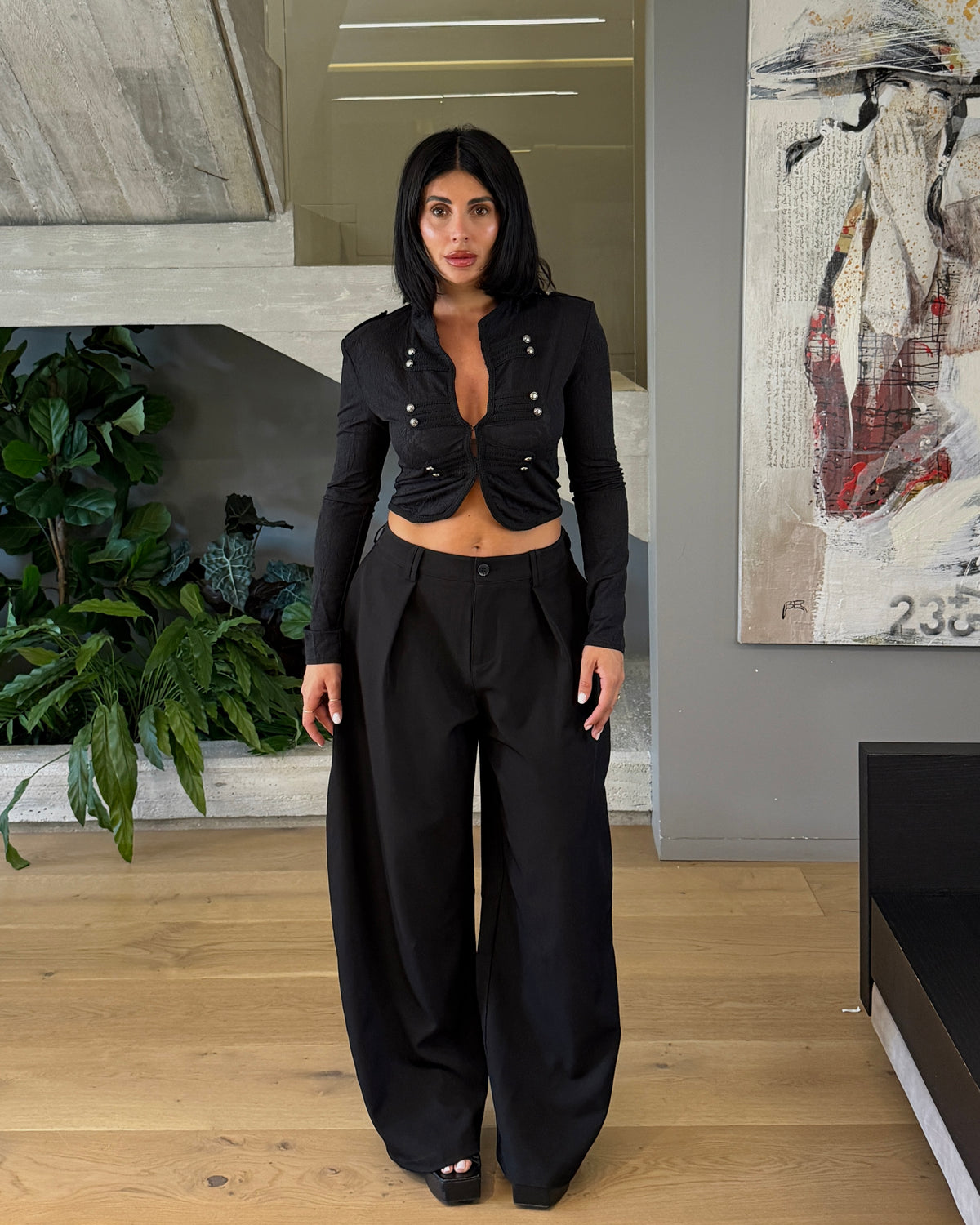 PANTALONE NERO CON ELASTICO