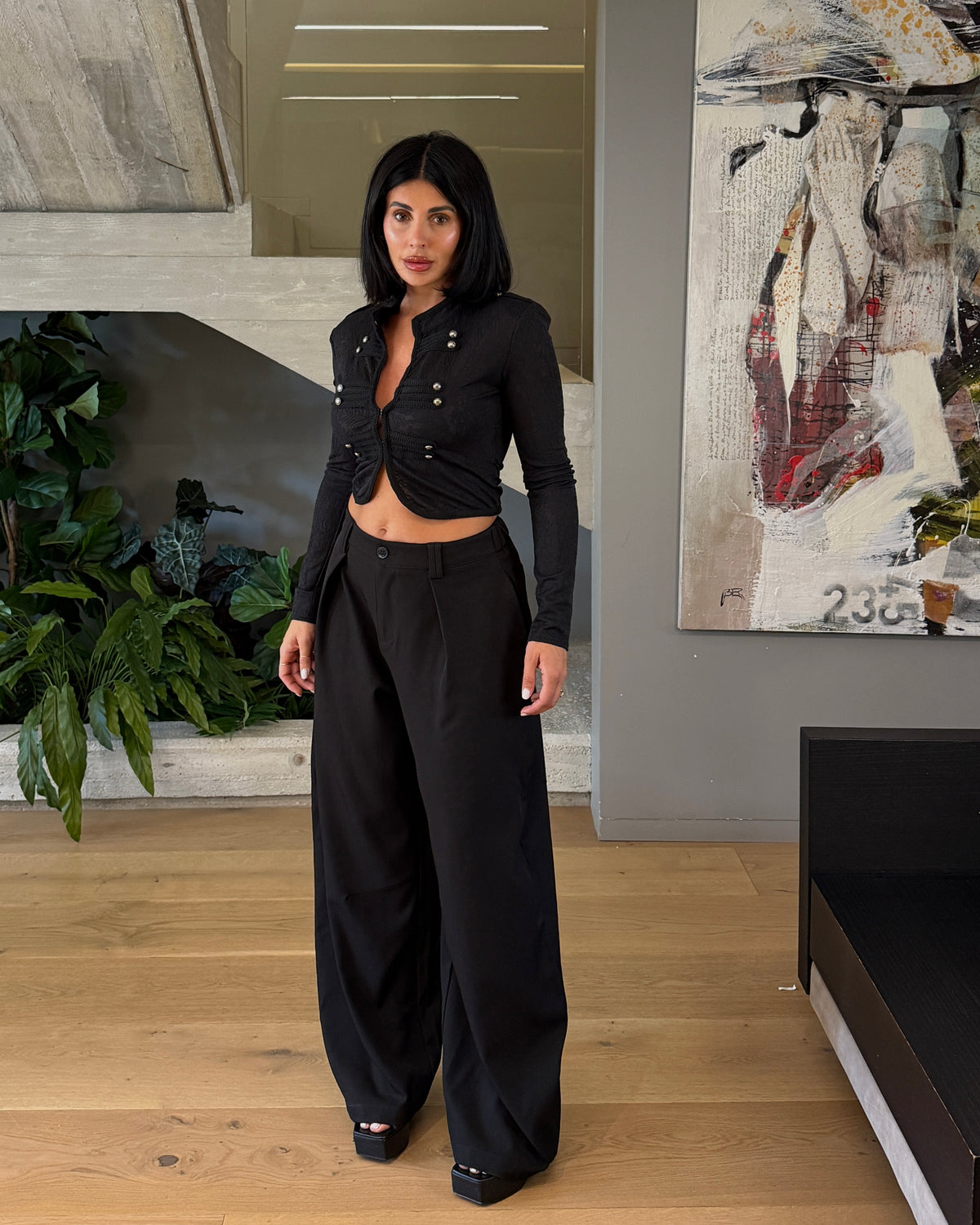 PANTALONE NERO CON ELASTICO