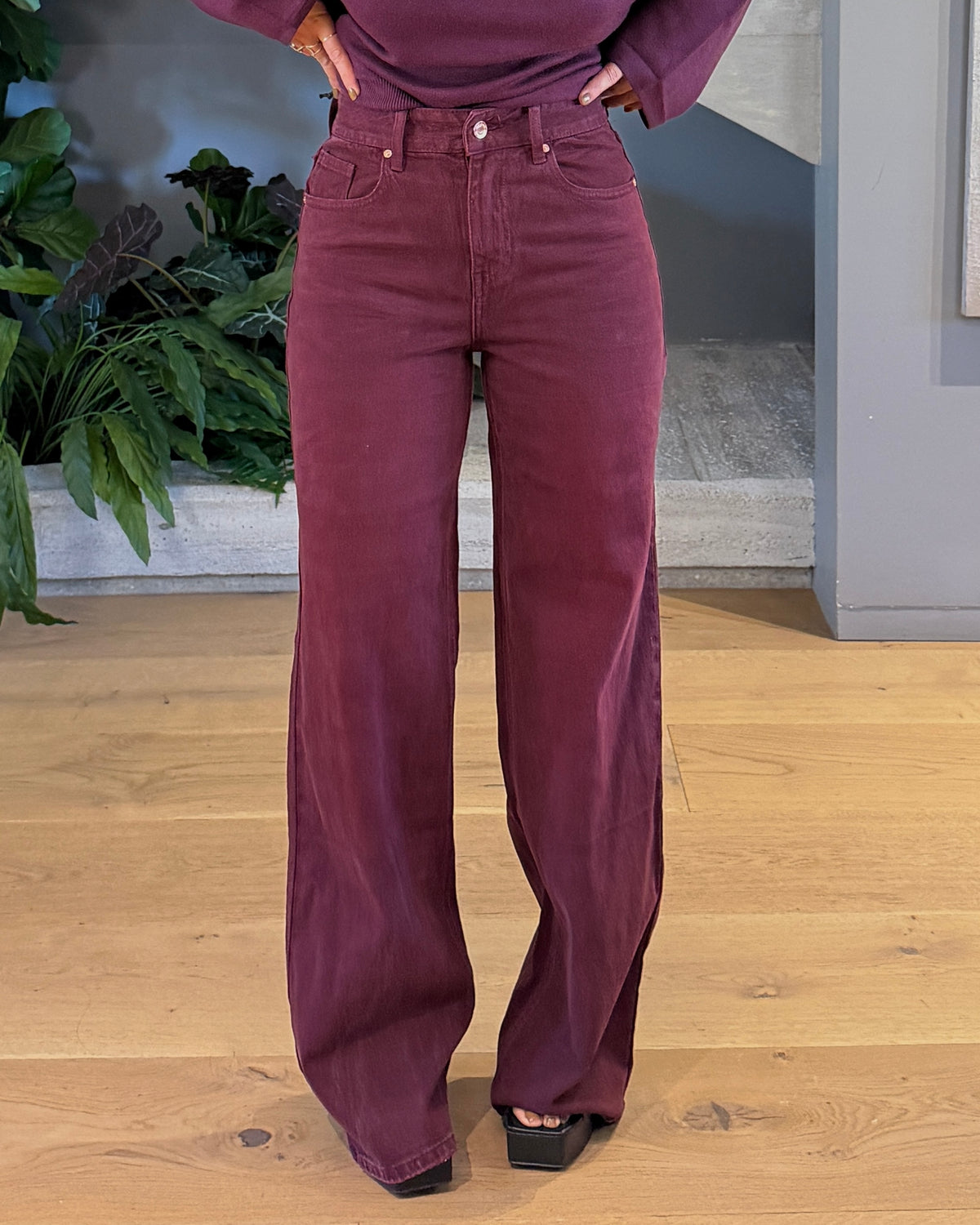 JEANS WIDE LAG BORGOGNA