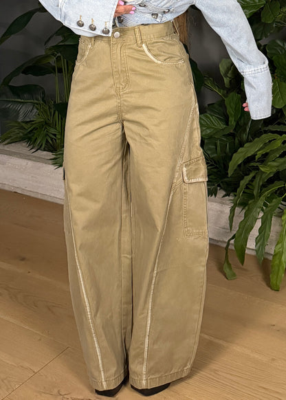 CARGO MUST BEIGE