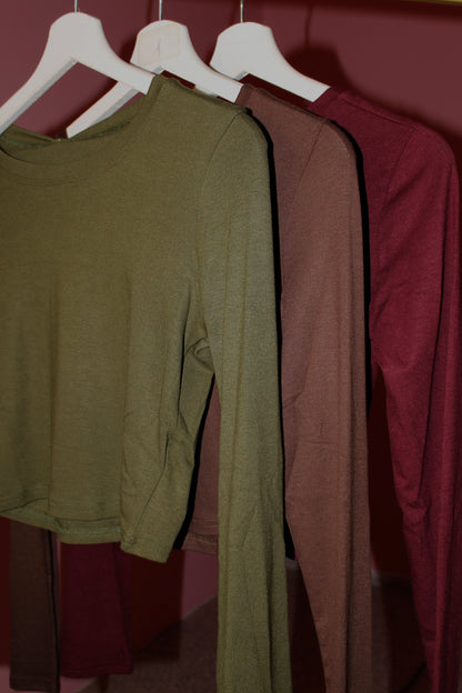 MAGLIA ESSENTIAL CROP