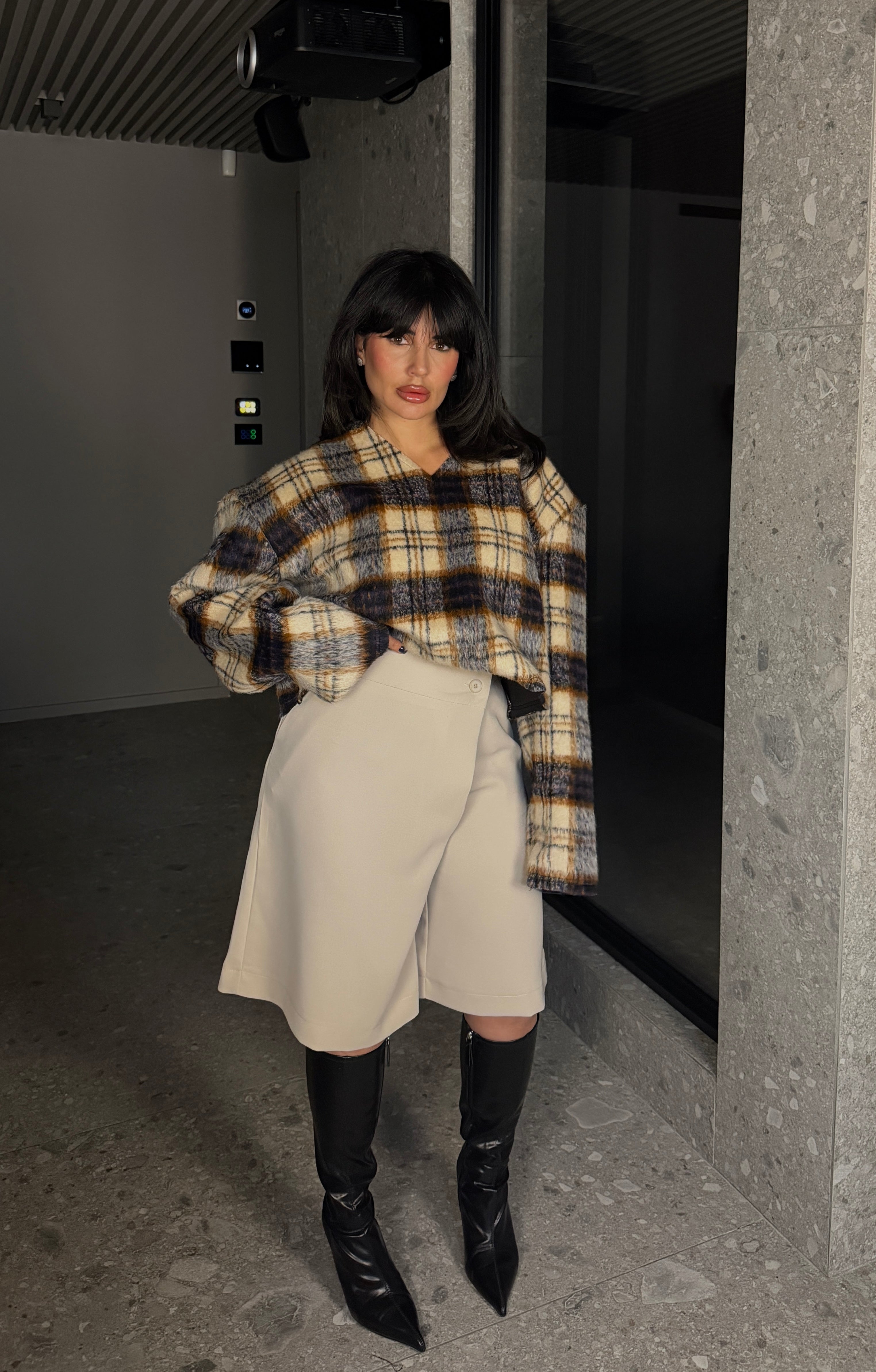 BERMUDA BOTTON TRANSVERSAL