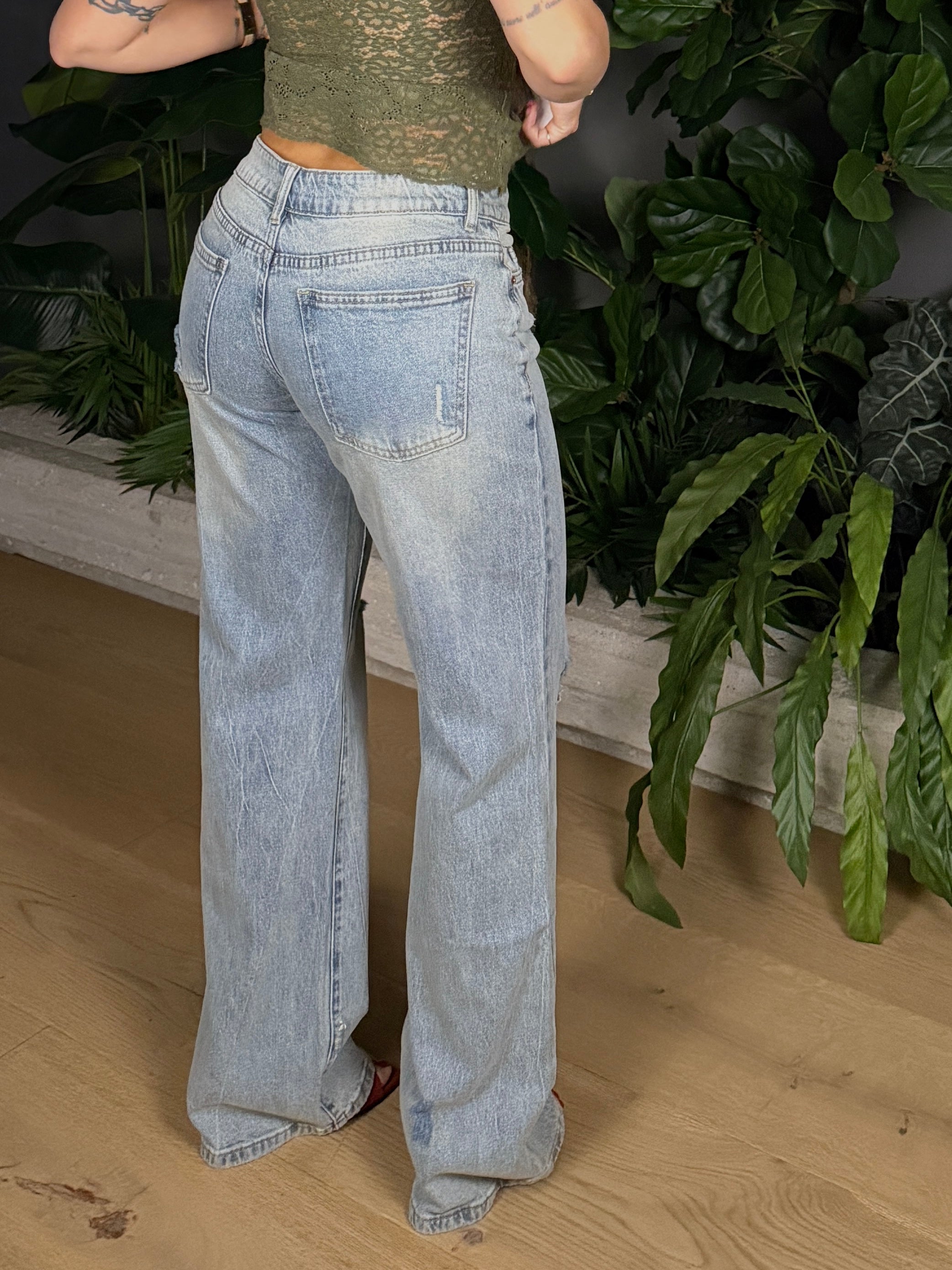 JEANS DISTRESSED