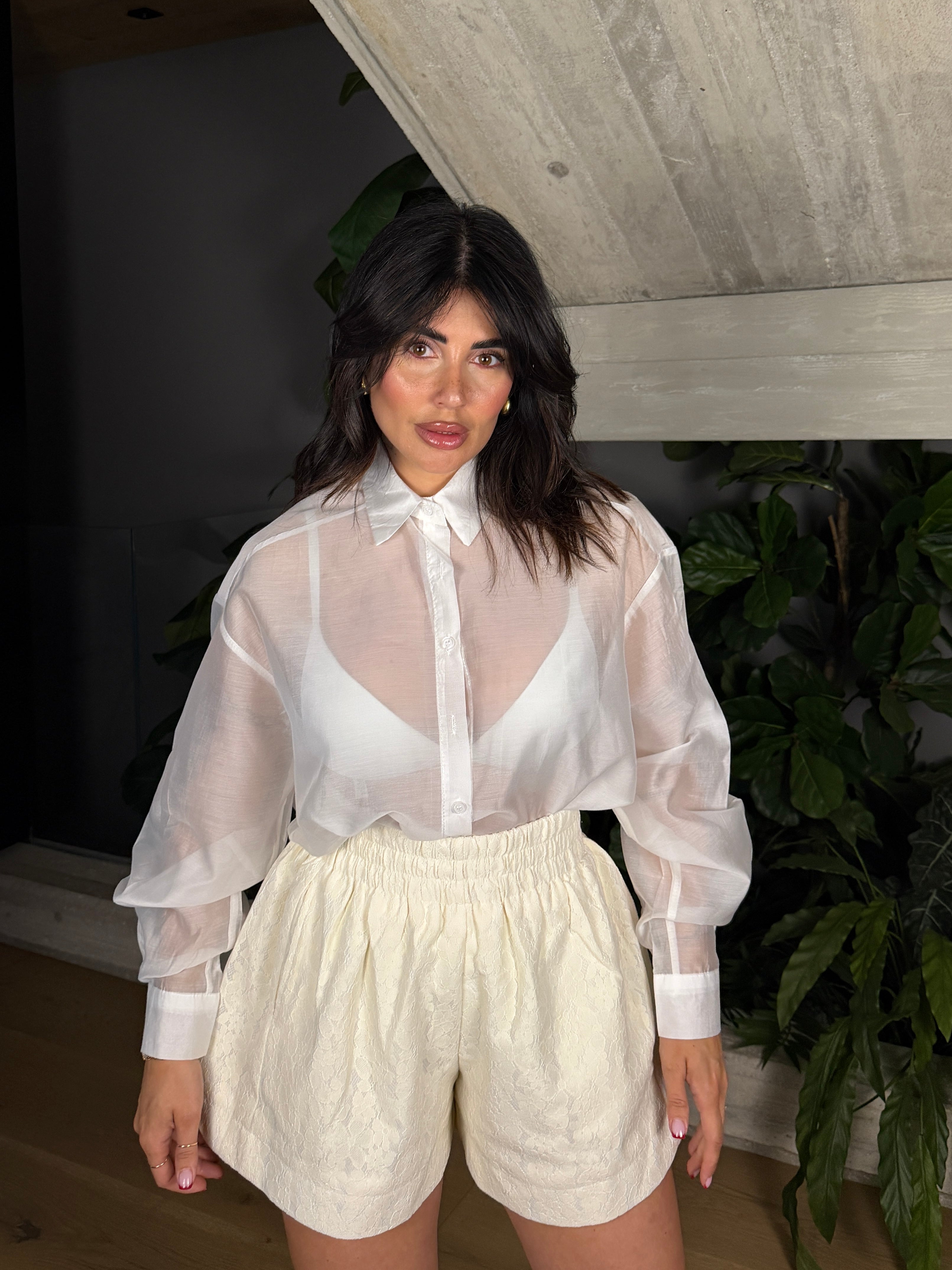 Camicia velata