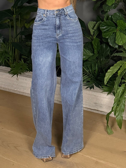 JEANS SUPER PUSHUP FLOW